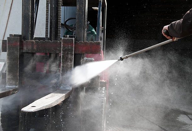 Best Heavy Equipment Washing  in North Eagle Butte, SD